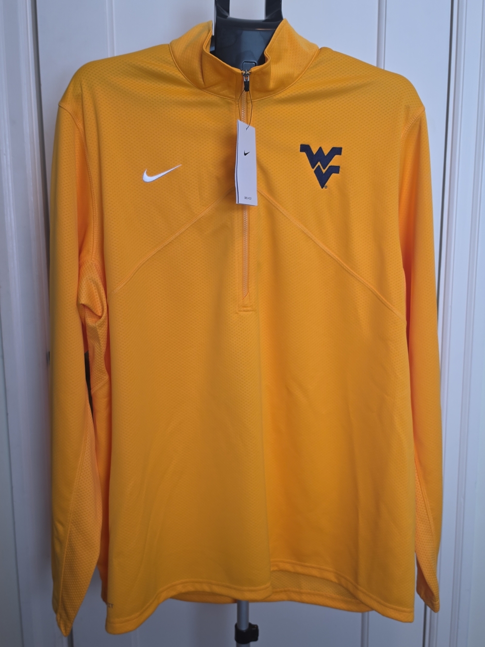 Nike West Virginia Mountaineers Gold Quarter-Zip Pullover